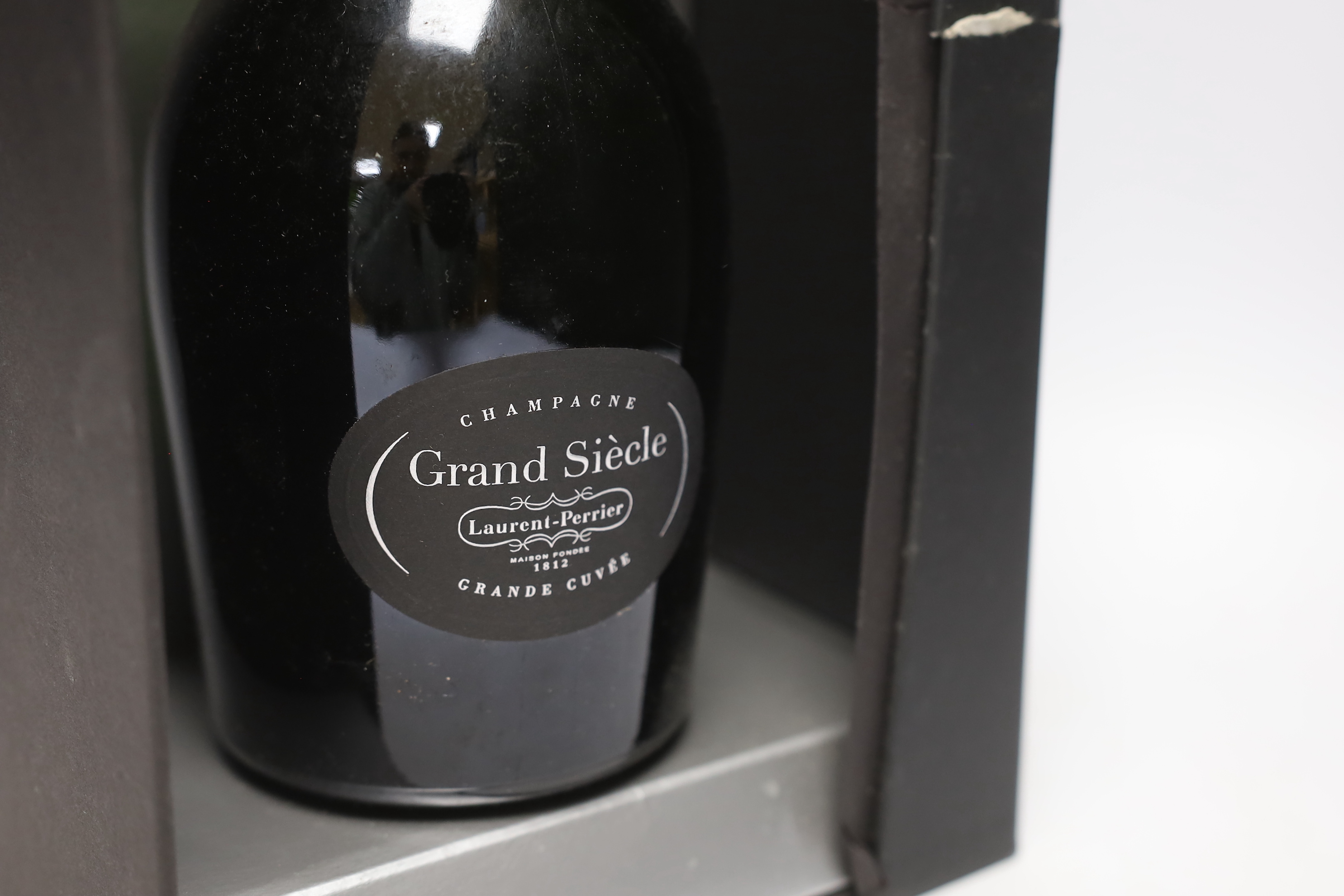 One bottle of Grand Siecle champagne with box